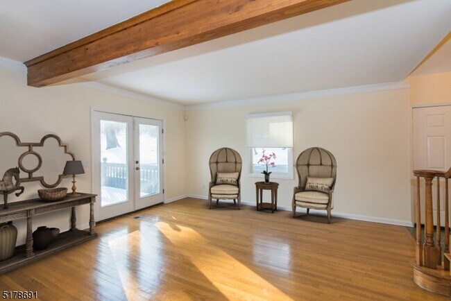 Foto del edificio - 115 Undercliff Rd