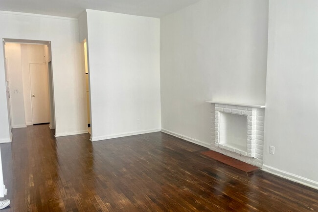 Foto del edificio - 41 W 71st St