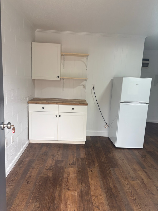 Foto del edificio - 601 N Main St