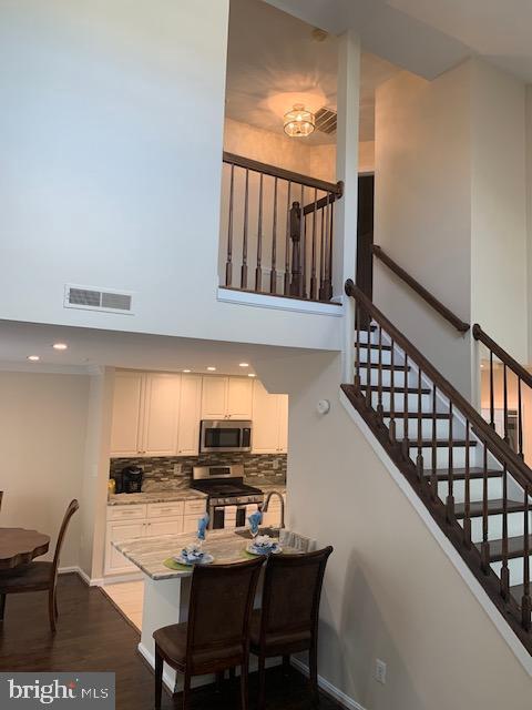 Foto del edificio - 3835 Eaves Ln