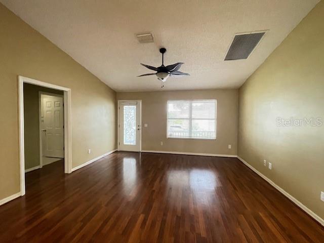 Foto del edificio - 290 Jefferson Ln