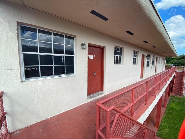 Building Photo - 14250 NW 22nd Ave