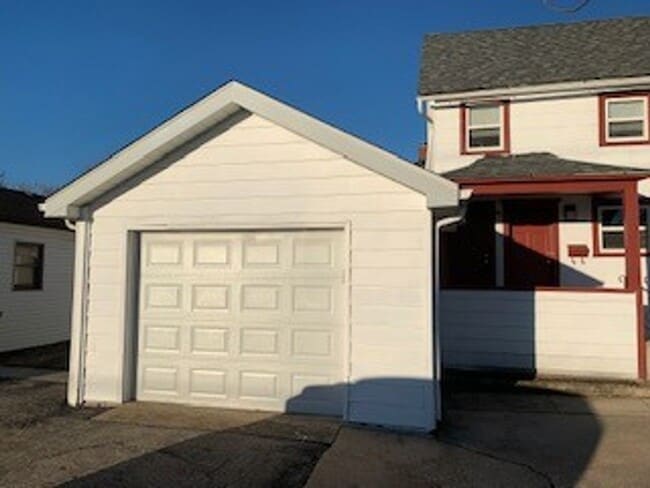 Building Photo - 535 S State St