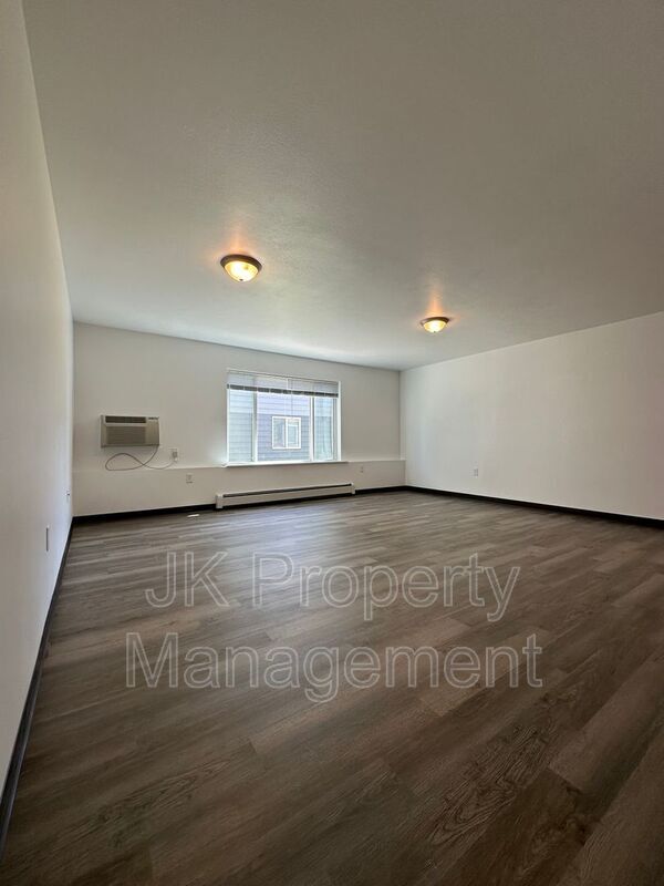 Foto del edificio - 5000 4th Ave N