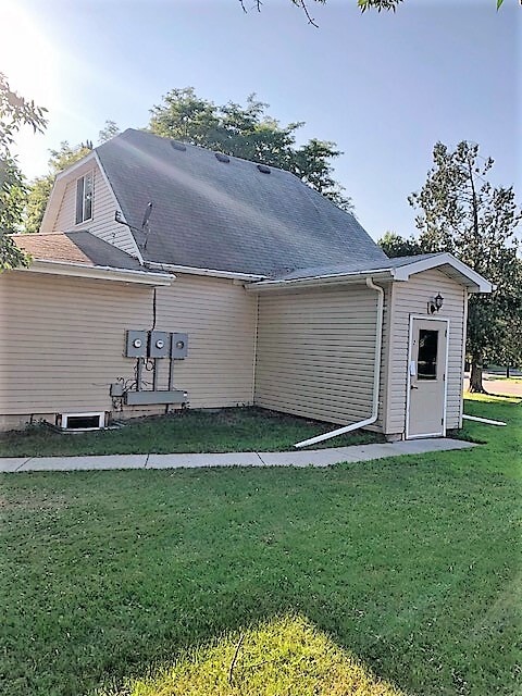 Building Photo - 6157 Elm St