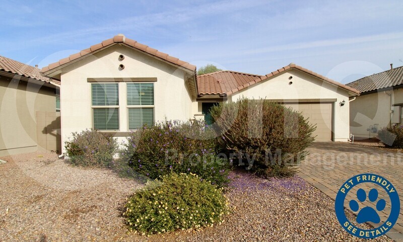 Primary Photo - 3956 E Constitution Dr