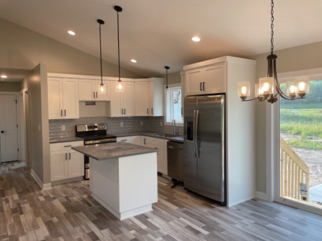 Foto del edificio - 3661 Meadow Sage Court SE