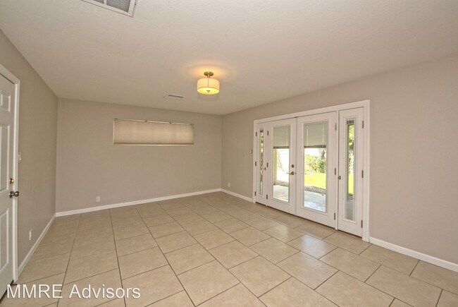 Foto del edificio - 3 br, 1.5 bath House - 36 E Fillmore
