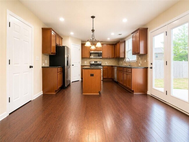 Building Photo - 4106 Water Mill Dr