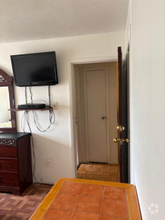 Building Photo - 29 Troy Ave