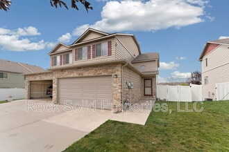 Building Photo - 4024 Gunsmoke Rd