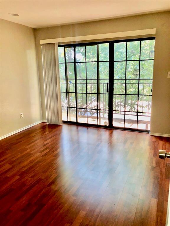 Foto del edificio - 5100 Verde Valley Ln