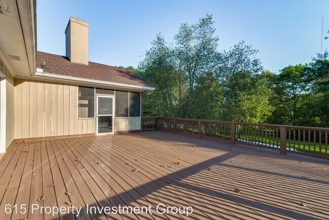 Building Photo - 5 br, 5 bath House - 1829 Old Hickory Blvd.