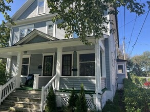 Building Photo - 1018 Bucknell Ave
