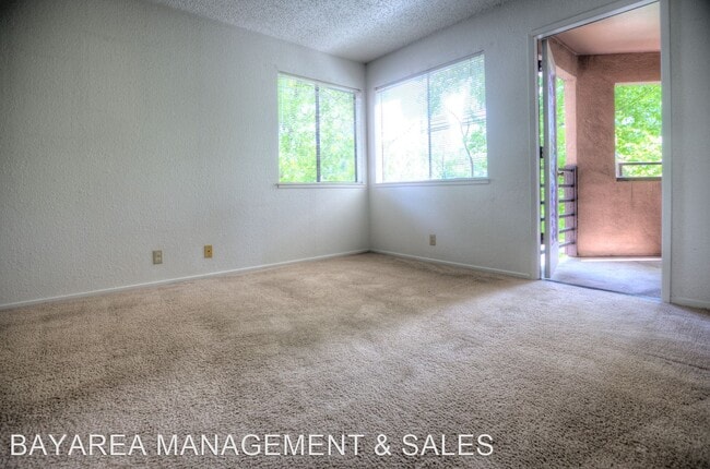 Building Photo - 2 br, 1 bath House - 39199 Guardino Dr. 273