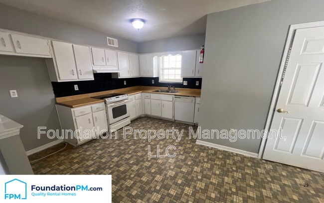 Foto del edificio - 3862 Robin Hill Dr