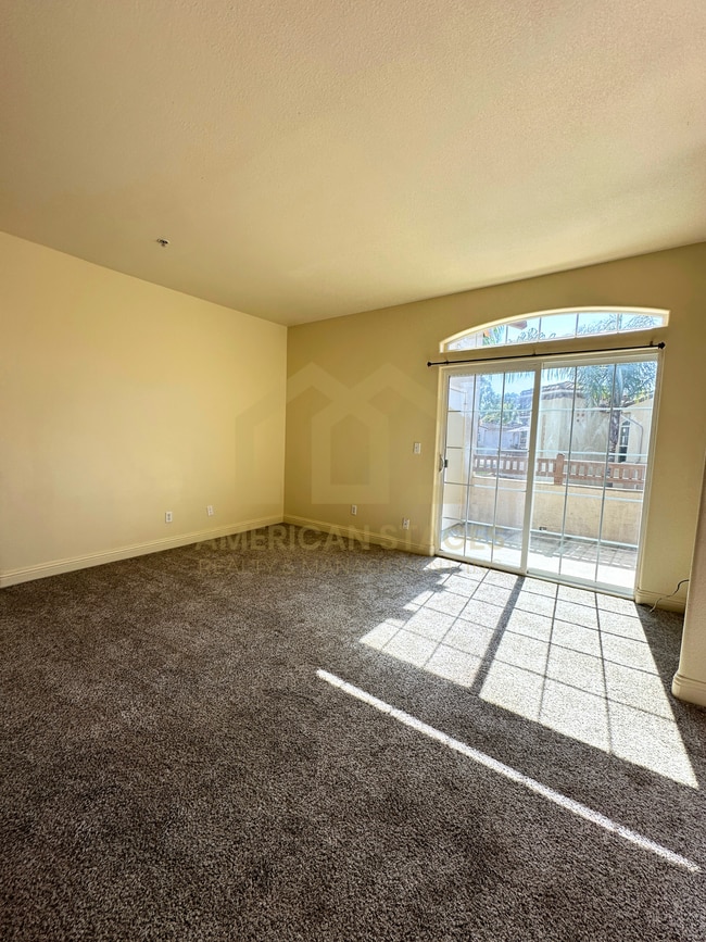 Building Photo - 310 E McCoy Ln