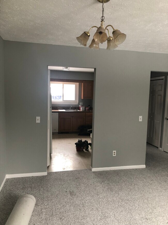 925 Brookside Dr Unit 123, Grand Ledge, MI 48837 Condo for Rent in