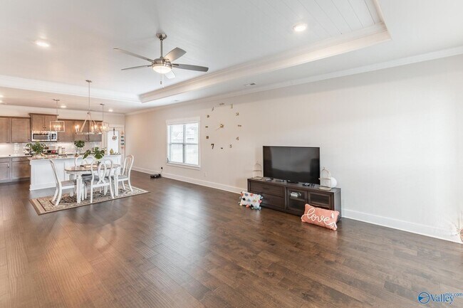 Foto del edificio - 29931 Copperpenny Drive NW