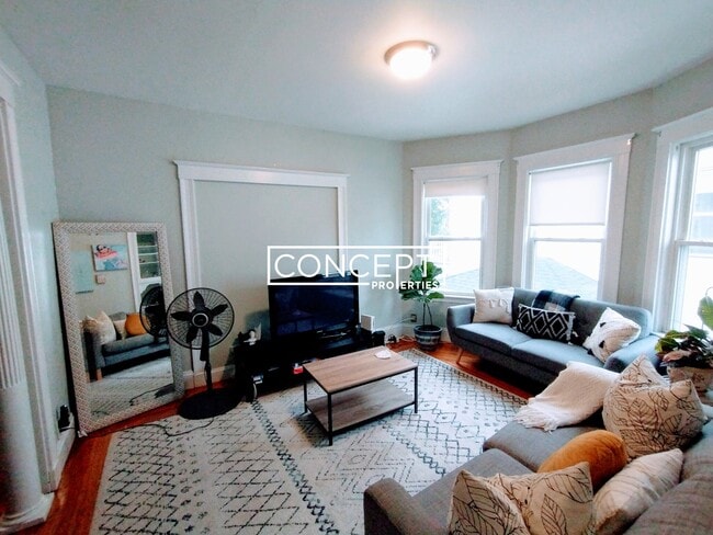 Foto del edificio - 24 Curtis Ave