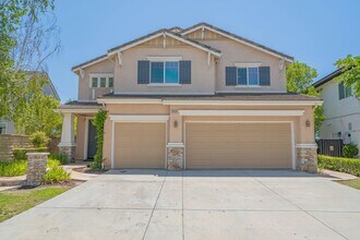 Building Photo - 23926 Rancho Ct