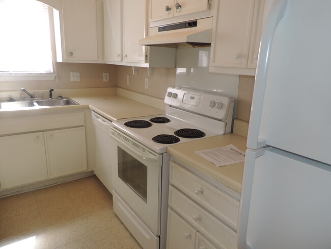 Foto del edificio - 787 Stevens Creek Rd