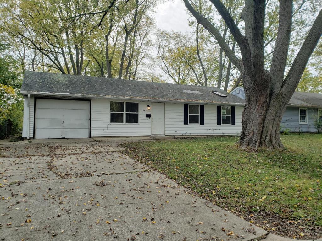 Primary Photo - 2413 E Nevada St