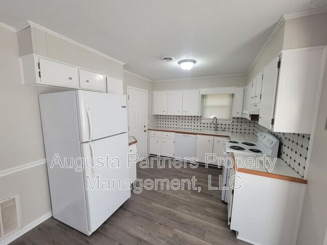 Foto del edificio - 119 Sunnywood Dr