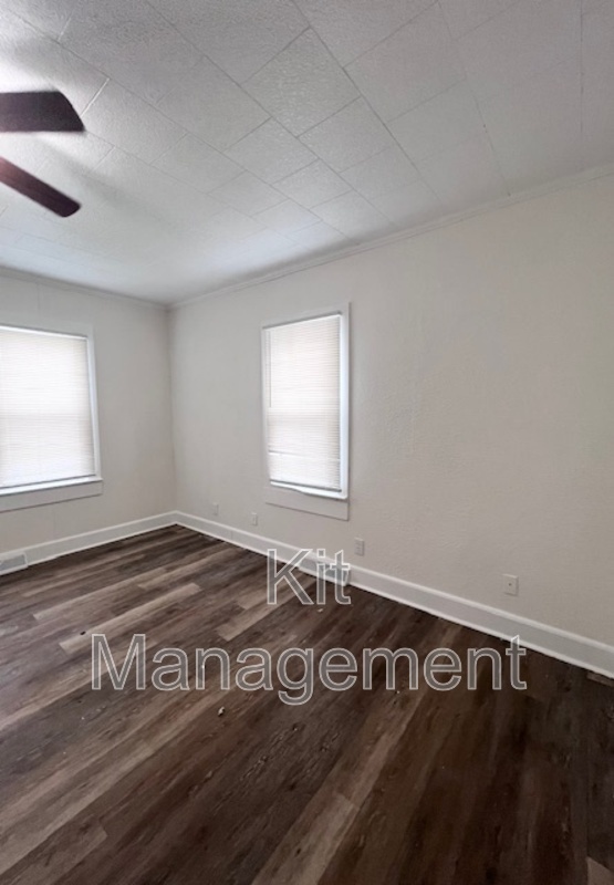 Foto del edificio - 5150 Janet Ave