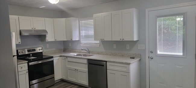 Kitchen - 1320 Shipley Church Rd