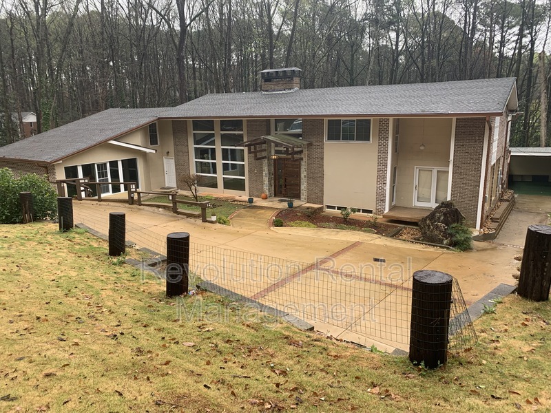 Foto principal - 2533 Henderson Mill Rd