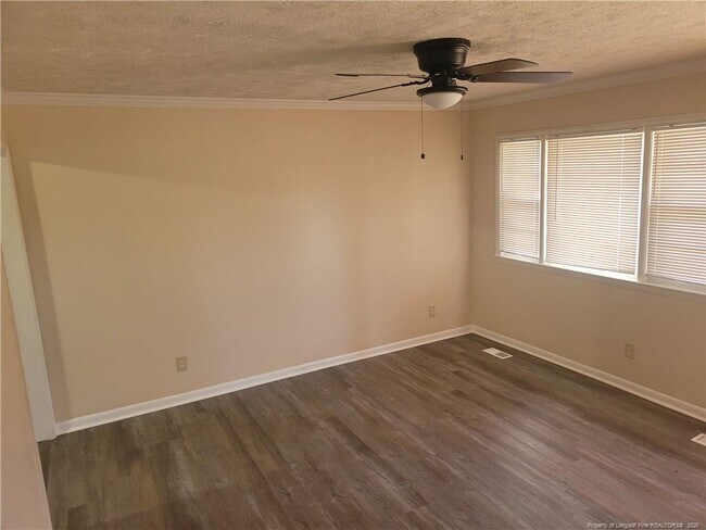 Foto del edificio - 1219 Chilton Dr