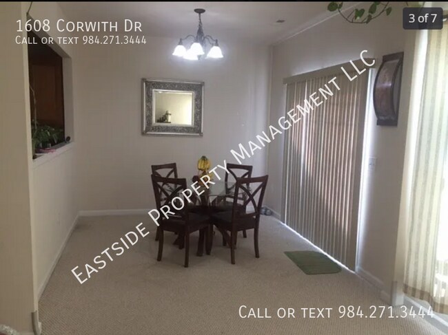 Foto del edificio - 1608 Corwith Dr