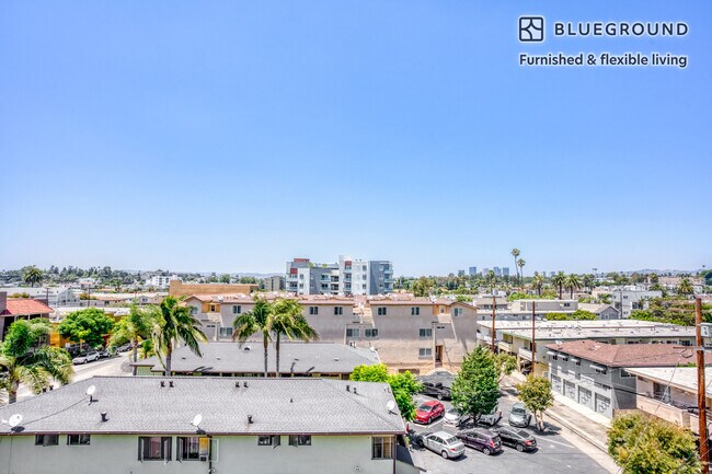 Foto del edificio - 3638 Motor Ave