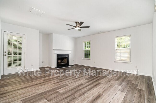 Foto del edificio - 10307 Seedling Ln