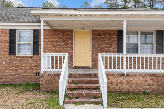 Foto del edificio - Cute Remodeled home in Cul-de-sac