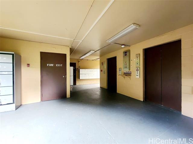 Building Photo - 95-269-269 Waikalani Dr
