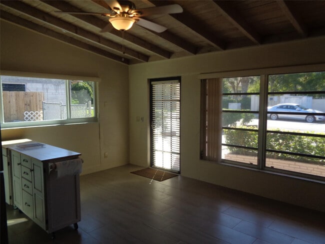 Foto del edificio - 209 NW 23rd St