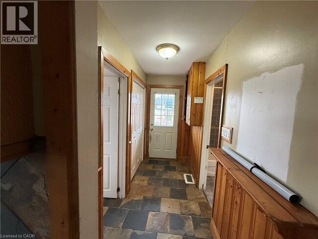 Building Photo - 1817 Regional Rd 97