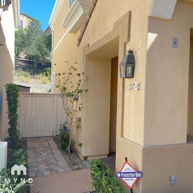 Foto del edificio - 11237 Carmel Creek Rd