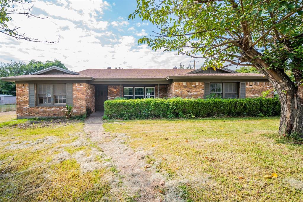 Foto principal - 700 Bluebird St
