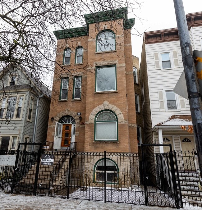 Building Photo - 1841 N Kedzie Ave