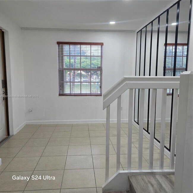 Foto del edificio - 9153 SW 227th St