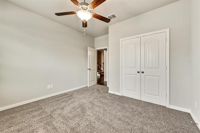 Foto del edificio - 16700 Lincoln Park Ln
