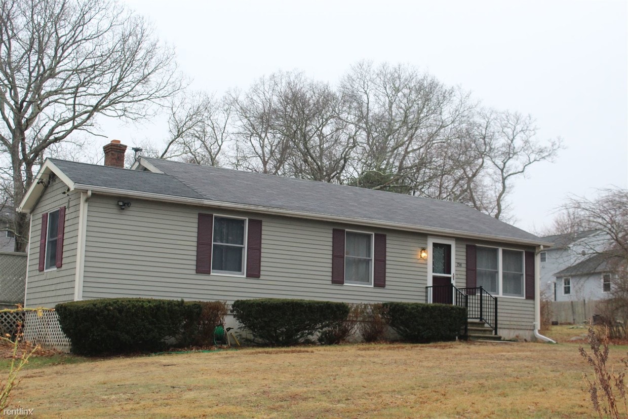 Primary Photo - 3 br, 2 bath House - 194 Allen Ave