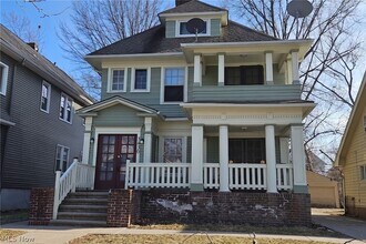 Building Photo - 3430 Beechwood Ave