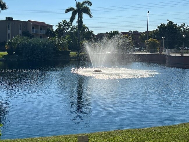 Foto del edificio - 5122 NW 79th Ave