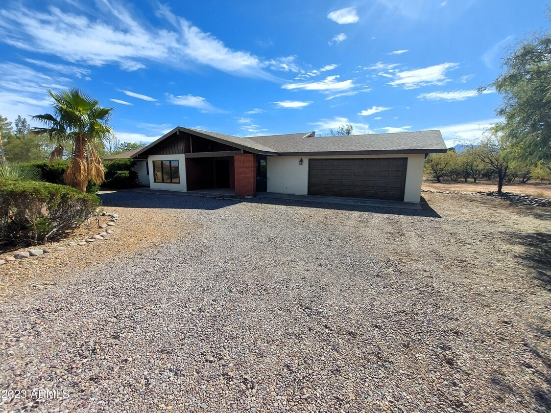 2808 San Juan Capistrano Dr, Sierra Vista, AZ 85635 House Rental in