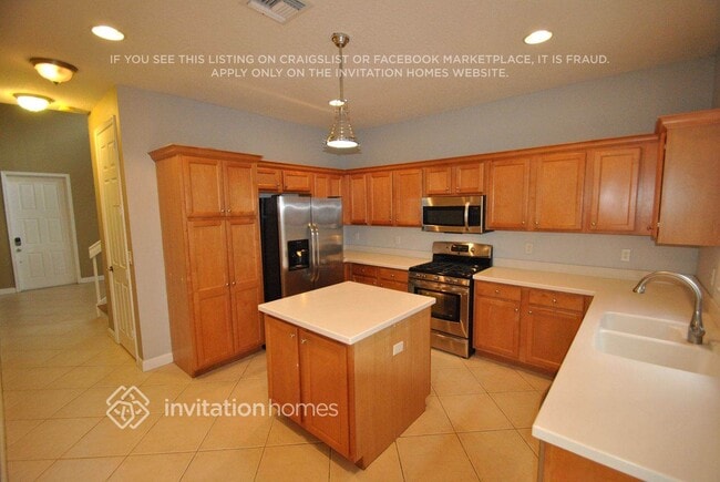 Building Photo - 633 Moondancer Ct