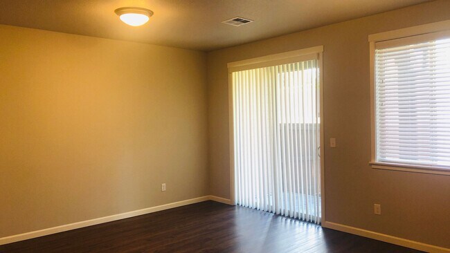 Foto del edificio - KleierD2